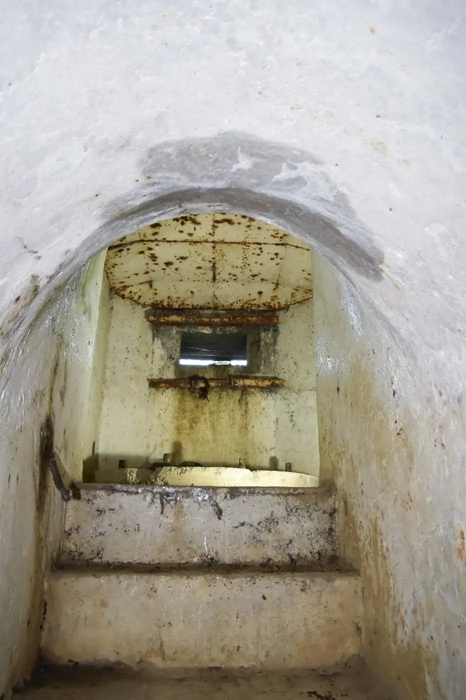 Ligne Maginot - TROIS-MAISONS CENTRE 1 - (Blockhaus pour canon) - Escalier vers la chambre de tir