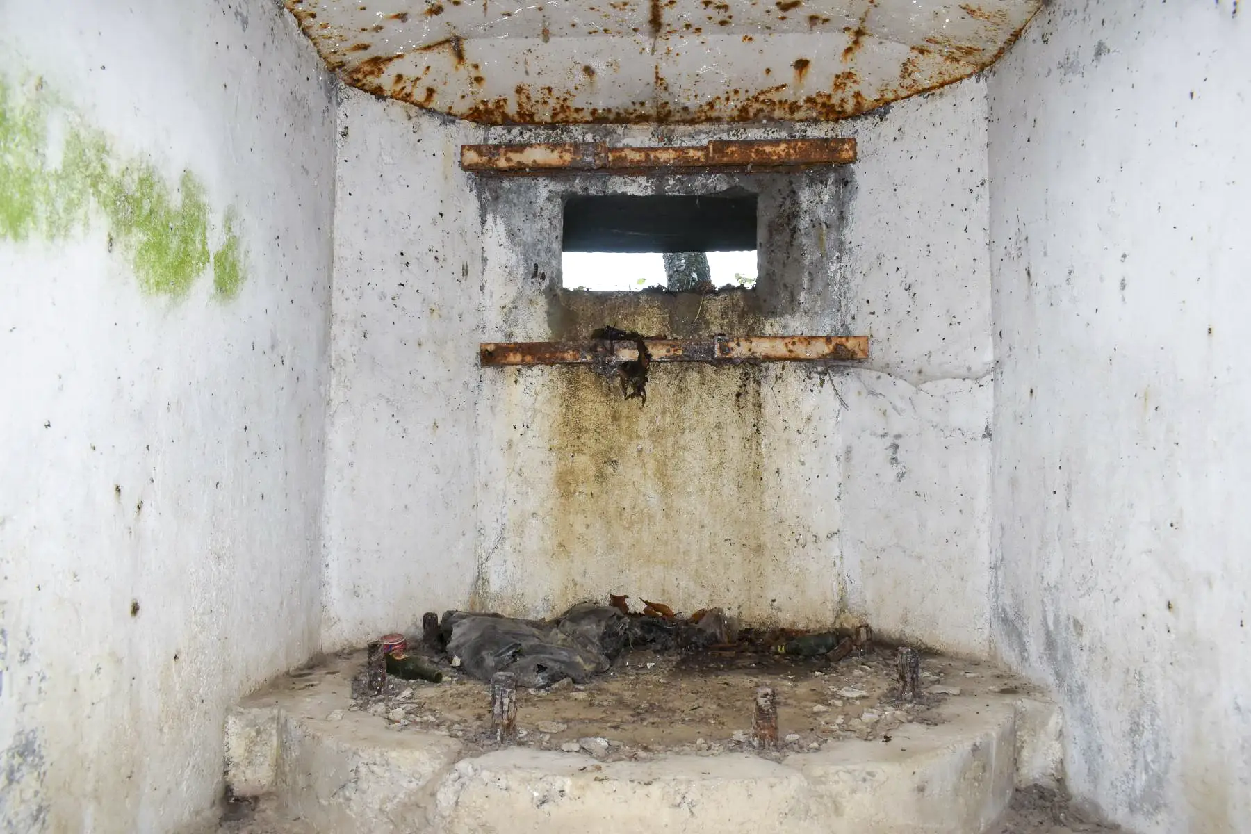 Ligne Maginot - TROIS-MAISONS CENTRE 1 - (Blockhaus pour canon) - Chambre de tir