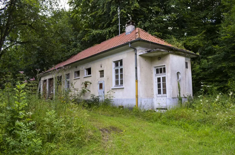 Ligne Maginot - WILLERHOF - (Camp de sureté) - Bâtiment F
Ce bâtiment  semble laissé à l'abandon