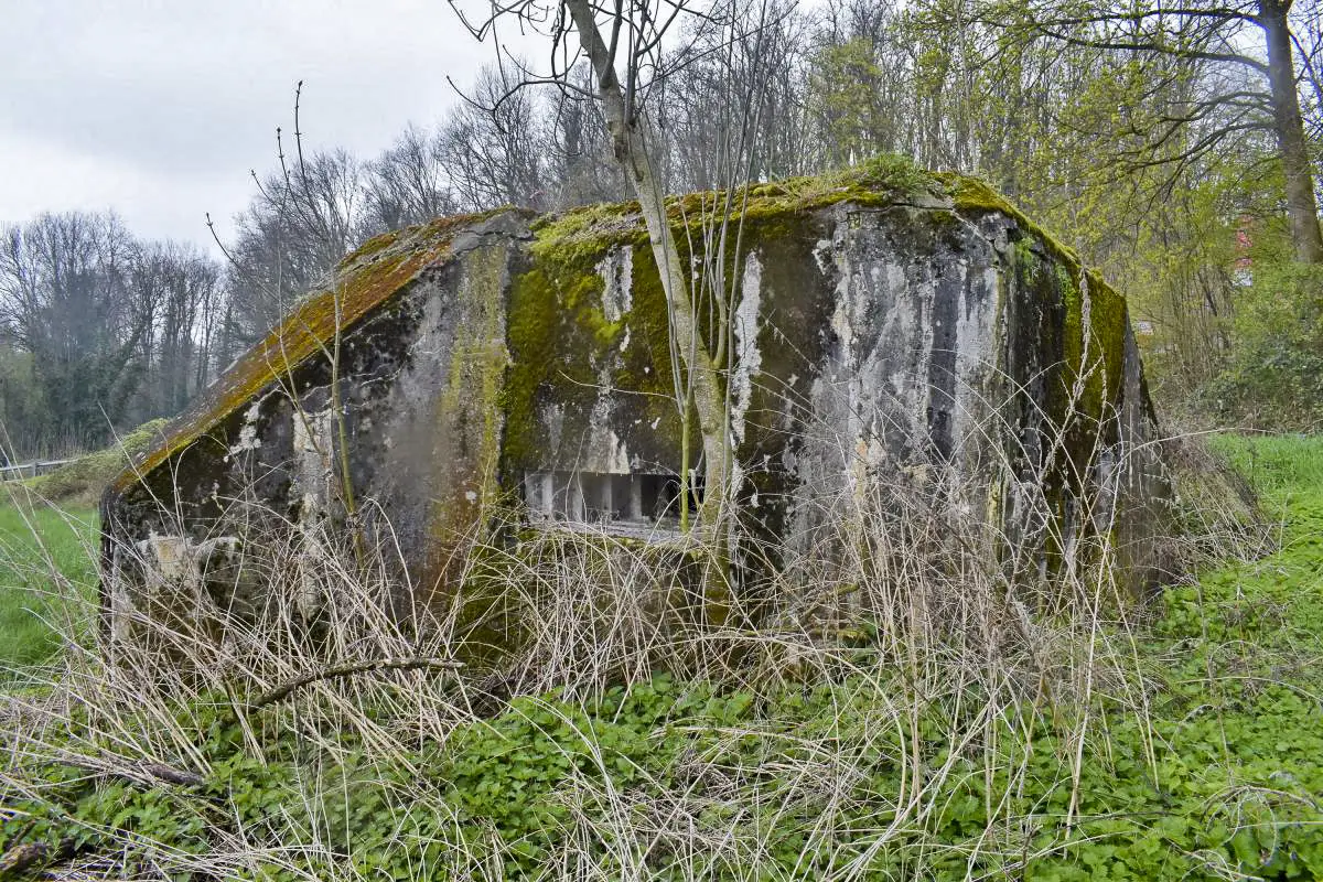 Ligne Maginot - B683 - KATZENTAL NORD - (Blockhaus pour arme infanterie) - Créneau mitrailleuse