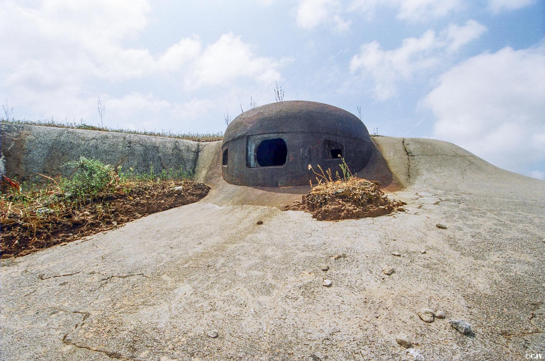 Ligne Maginot - SPINELLA EST - (Casemate d'infanterie - Simple) - Cloche JM