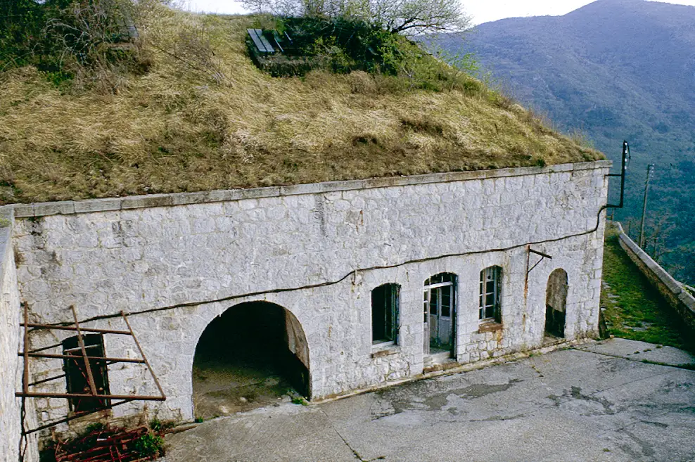 Ligne Maginot - BARBONNET - FORT SUCHET - (Ouvrage d'artillerie) - La cour Nord