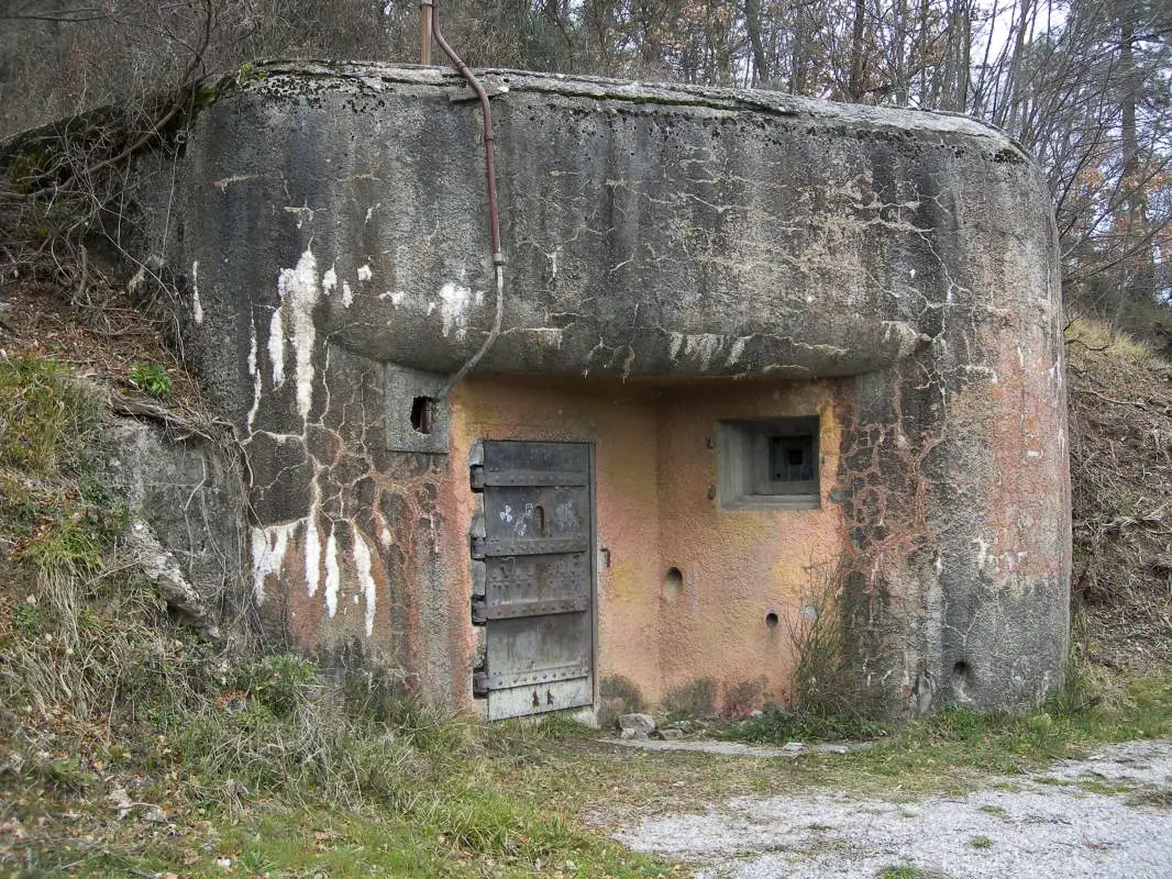 Ligne Maginot - CHAMP DE TIR D'AGAISEN (CT) - E04 - (Abri actif) - Bloc 2
Porte blindée