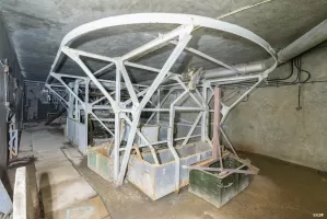 Ligne Maginot - PAS DU ROC - (Ouvrage d'artillerie) - L'entrée de l'ouvrage
Le mécanisme du téléphérique