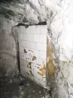Ligne Maginot - REPLATON REDOUTE - (Blockhaus pour arme infanterie) - La Redoute du Replaton
La magasin sous roc
Le deuxième plan en faïence