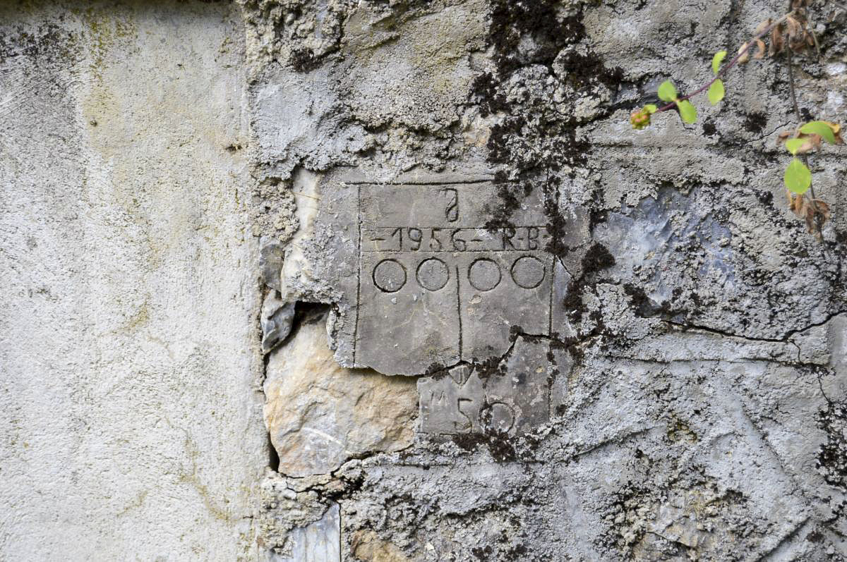 Ligne Maginot - CHAMP DE TIR - (Chambre de coupure) - Indication concernant l'enfouissement des câbles desservant la chambre de coupure