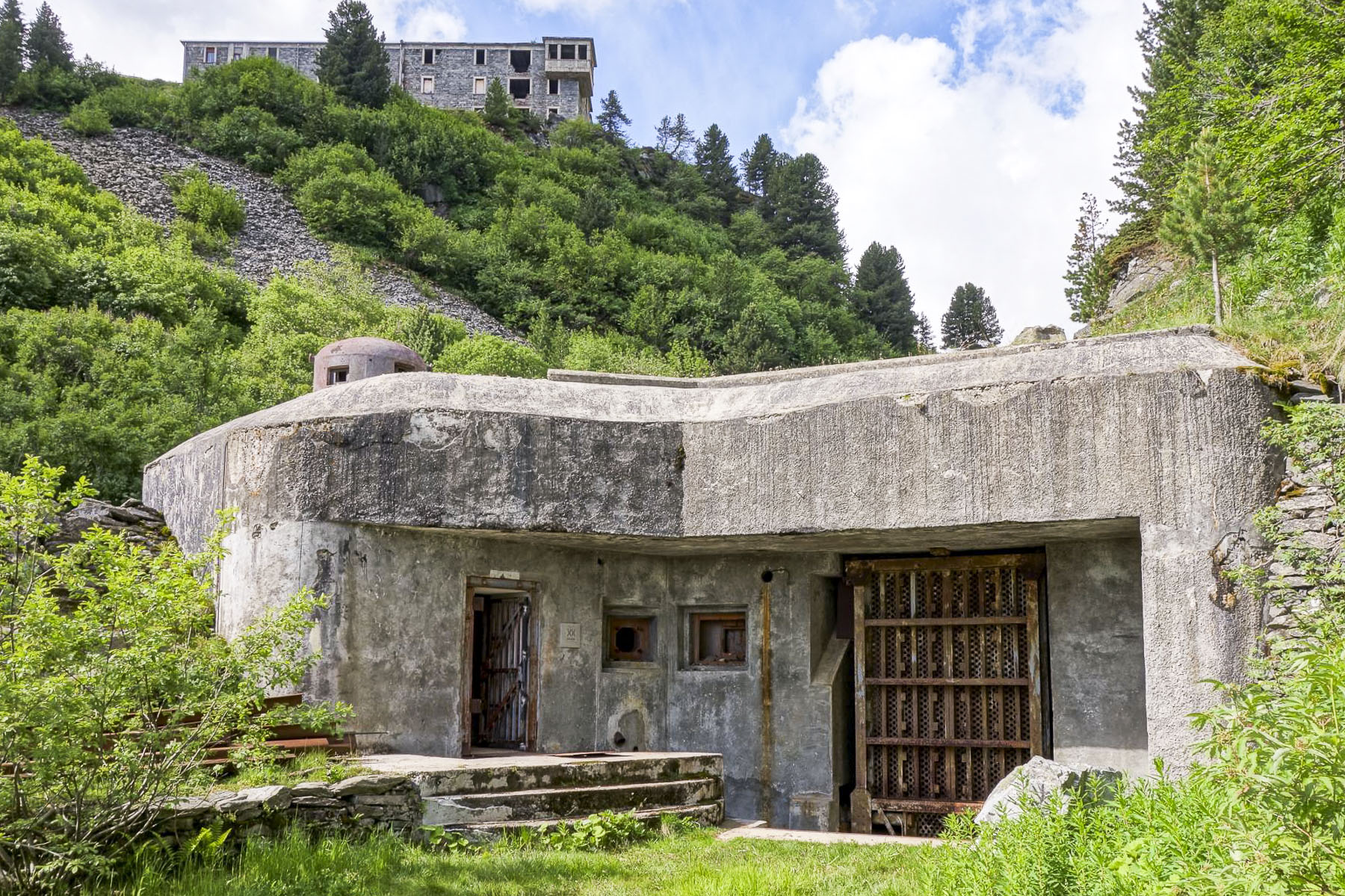 Ligne Maginot - LAVOIR - (Ouvrage d'artillerie) - Entrée munitions
