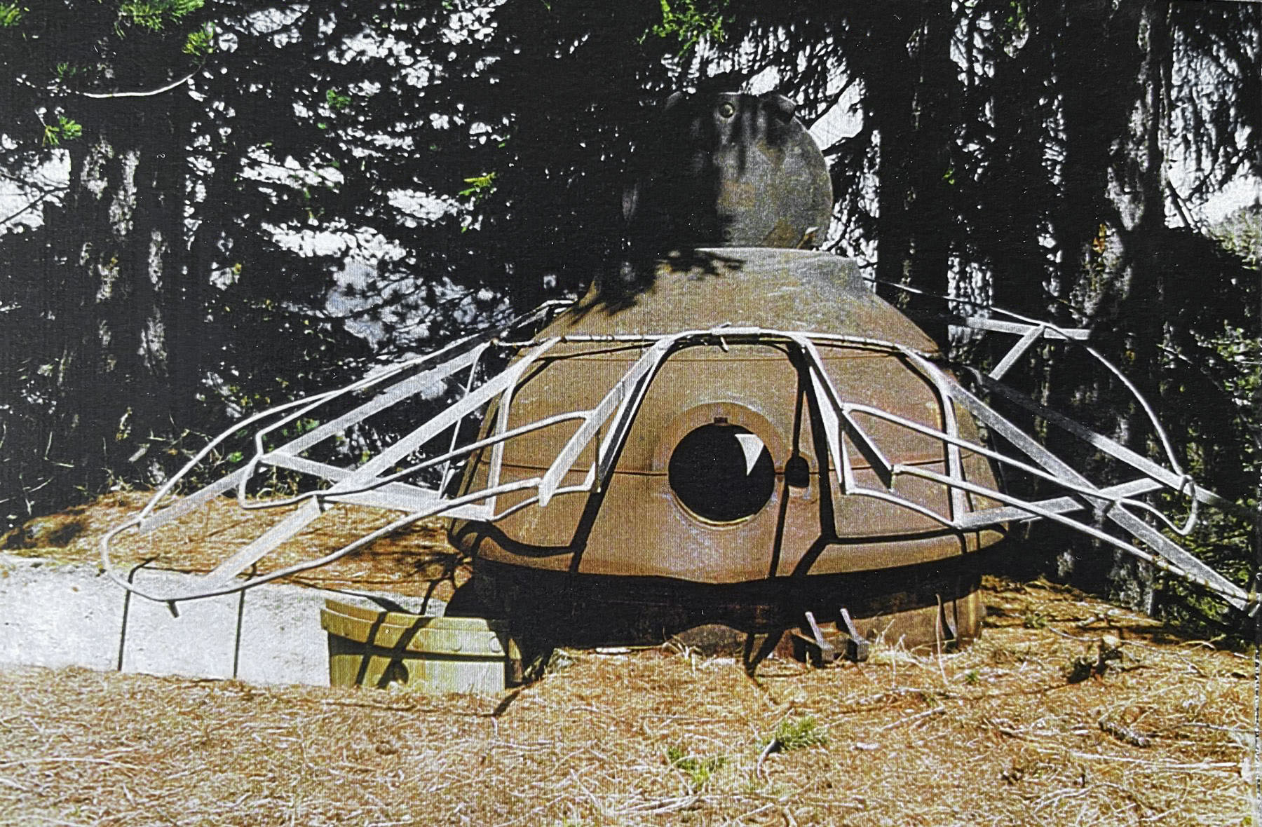 Ligne Maginot - PLAN à MARIN (TD N° 599) - (Cuve pour arme d'infanterie) - La tourelle démontable avec sa crinoline support de camouflage