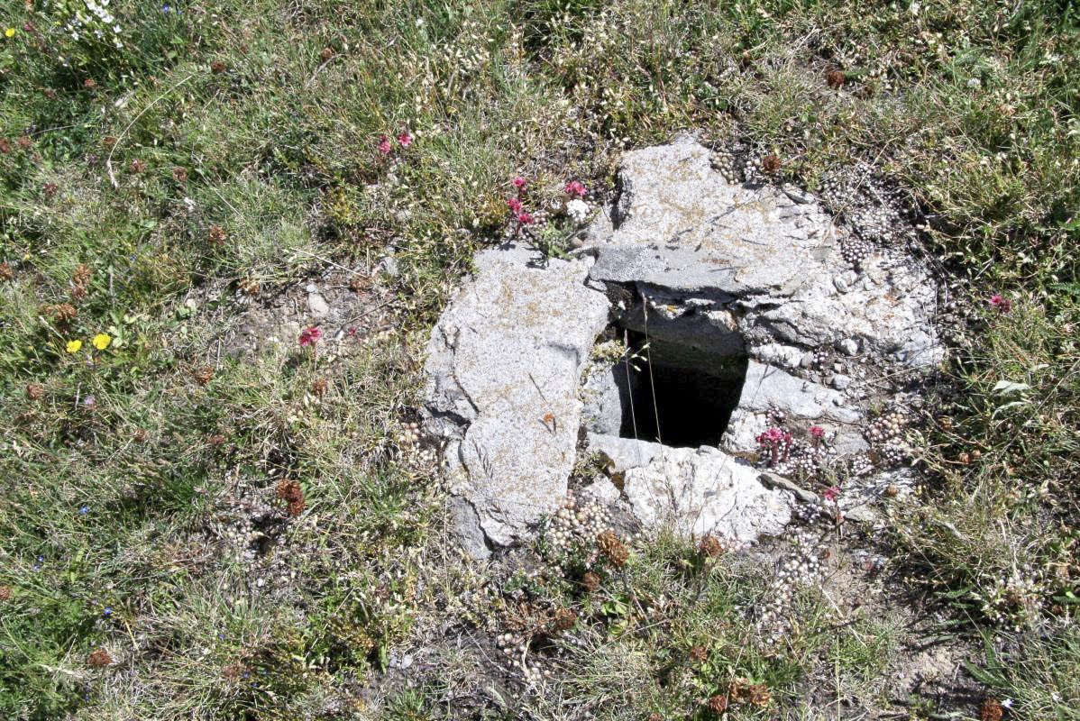 Ligne Maginot - NOTRE-DAME DES NEIGES - (Blockhaus pour arme infanterie) - Conduit d'aération