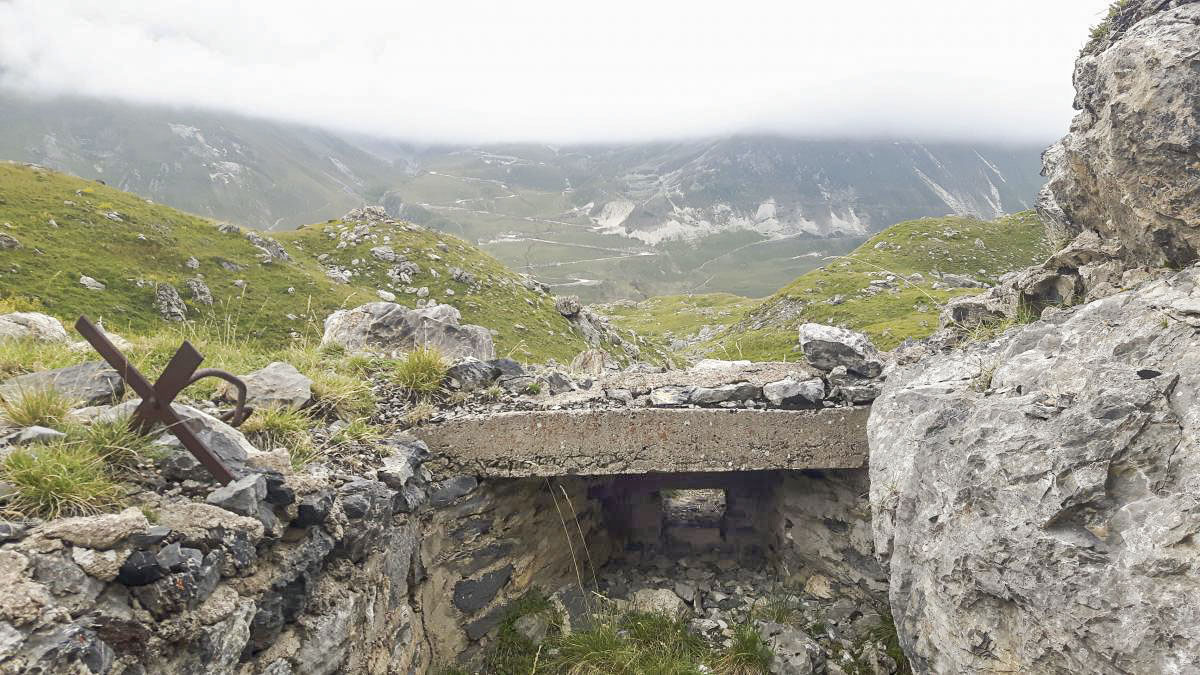 Ligne Maginot - PLAN LACHAT 10 - (Blockhaus pour arme infanterie) - Vue direction Les Mottets