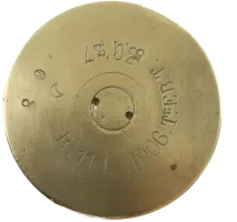 Ligne Maginot - Munitions de 47 mm utilisées dans la fortification - Marquages de culot de douille de 47mm Mle 1902 M 
Amorçage par étoupille de 11 mm Mle 1906 
