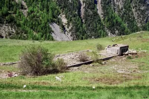 Ligne Maginot - LARCHE - (Casernement) - Les restes du casernement