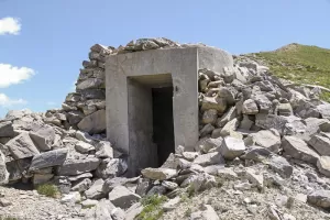 Ligne Maginot - PAS DE LA FANFARE 4 - (Blockhaus pour arme infanterie) -             