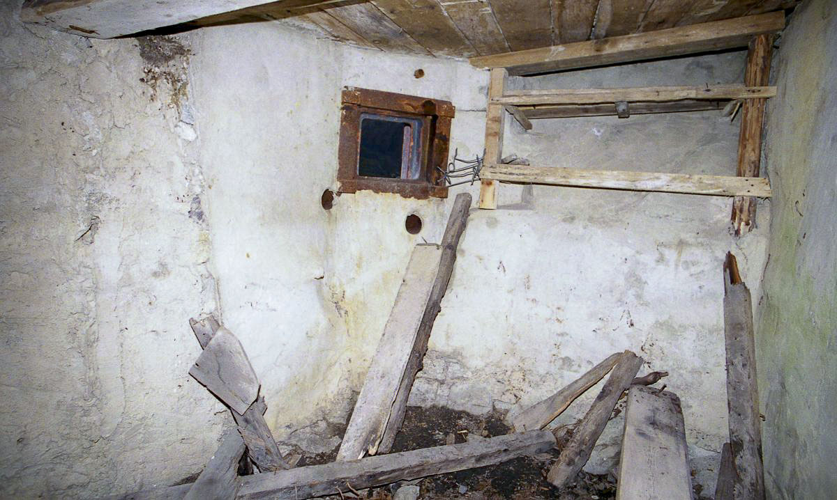 Ligne Maginot - COL DE GRANON ANNEXE - (Blockhaus pour arme infanterie) - Blockhaus équipé d'un créneau JM de récupération