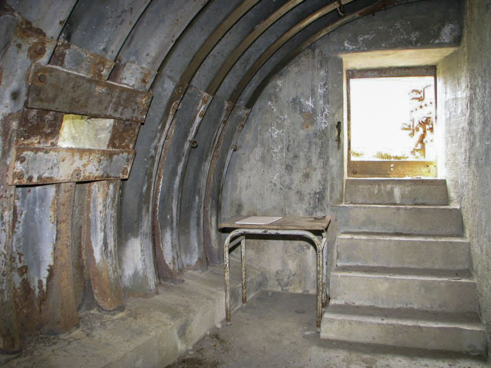 Ligne Maginot - COLOMBIER - ROCHER LE TRUC - (Blockhaus pour arme infanterie) - 