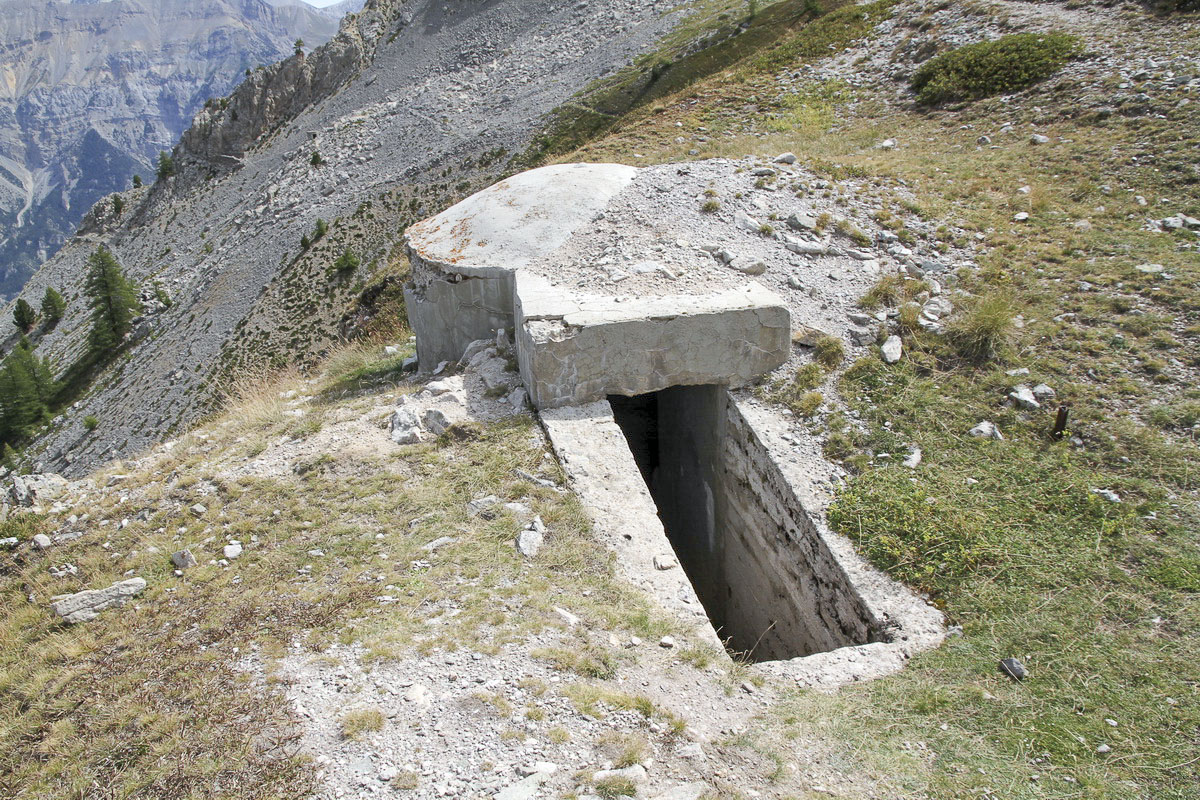 Ligne Maginot - COL DE BARTEAUX 2 - (Blockhaus pour arme infanterie) - 