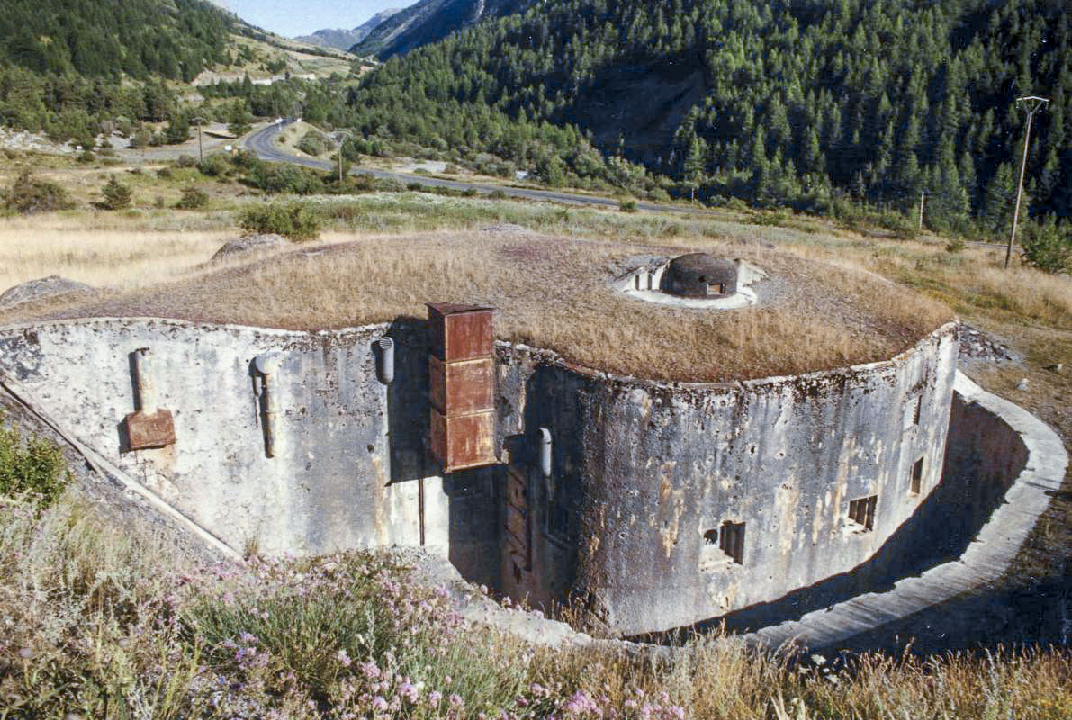 Ligne Maginot - SAINT OURS BAS (SOB) - (Ouvrage d'infanterie) - 
