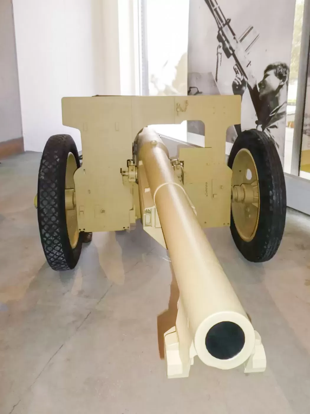 Ligne Maginot - Canon de 75 mle 1897 (75/97) - Version avec pneumatiques
Musée de l'artillerie de Draguignan