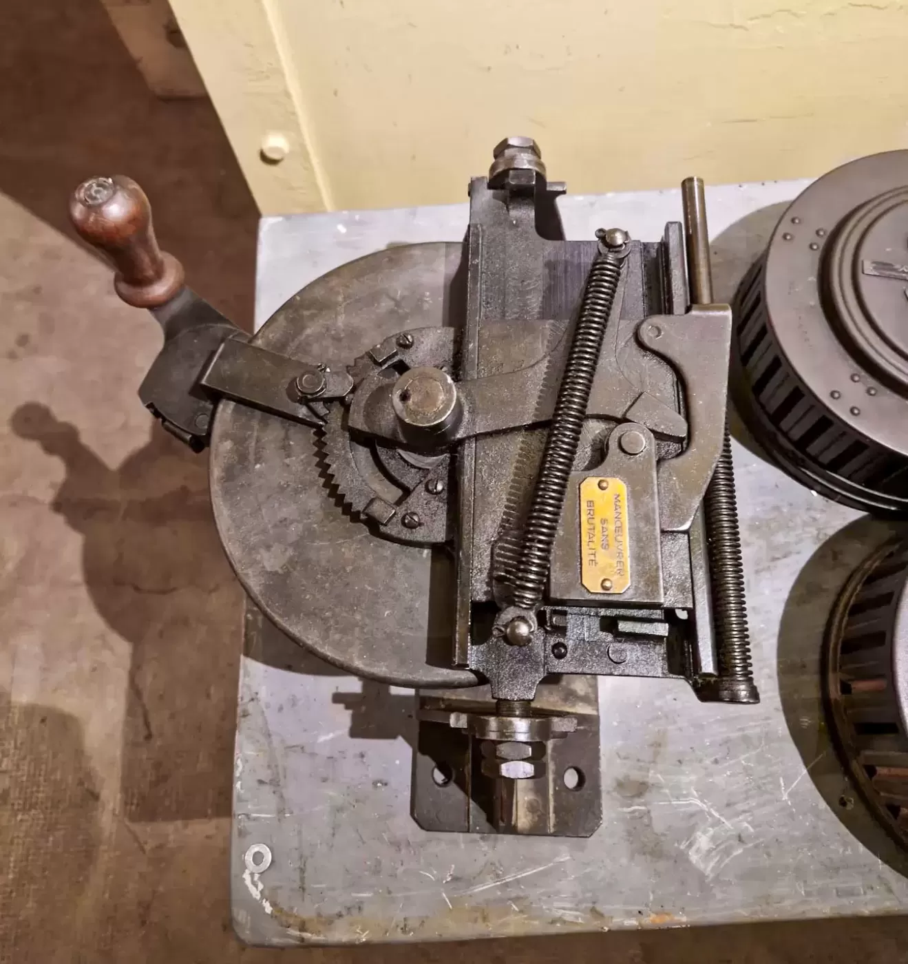 Ligne Maginot - Mitrailleuse 'Reibel' MAC 31 (MAC 31) - Dispositif permettant le rechargement des chargeurs Reibel.
Ouvrage de Fressinea