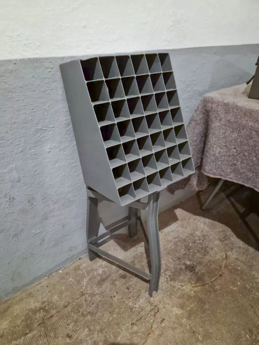 Ligne Maginot - FRESSINEA (FA) - (Ouvrage d'infanterie) - Casier de rangement pour grenade de 50 mm