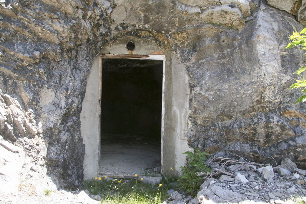 Ligne Maginot - LES AITTES CAVERNE - (Abri) - L'entrée unique