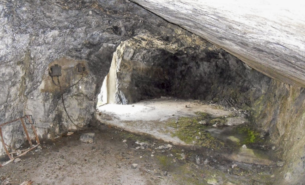 Ligne Maginot - LES AITTES CAVERNE - (Abri) - 