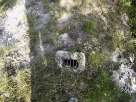 Ligne Maginot - CHATELET EST - (Blockhaus pour arme infanterie) - Orifice de ventilation du blockhaus