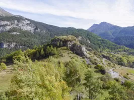 Ligne Maginot - CHATELET OUEST - (Blockhaus pour arme infanterie) - Vue sur le rocher du Chatelet