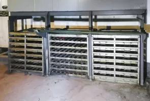 Ligne Maginot - BARBONNET (BT) - (Ouvrage d'artillerie) - Bloc 2
Magasin M3
Rack de rangement à tiroirs pour obus de 75 mm
