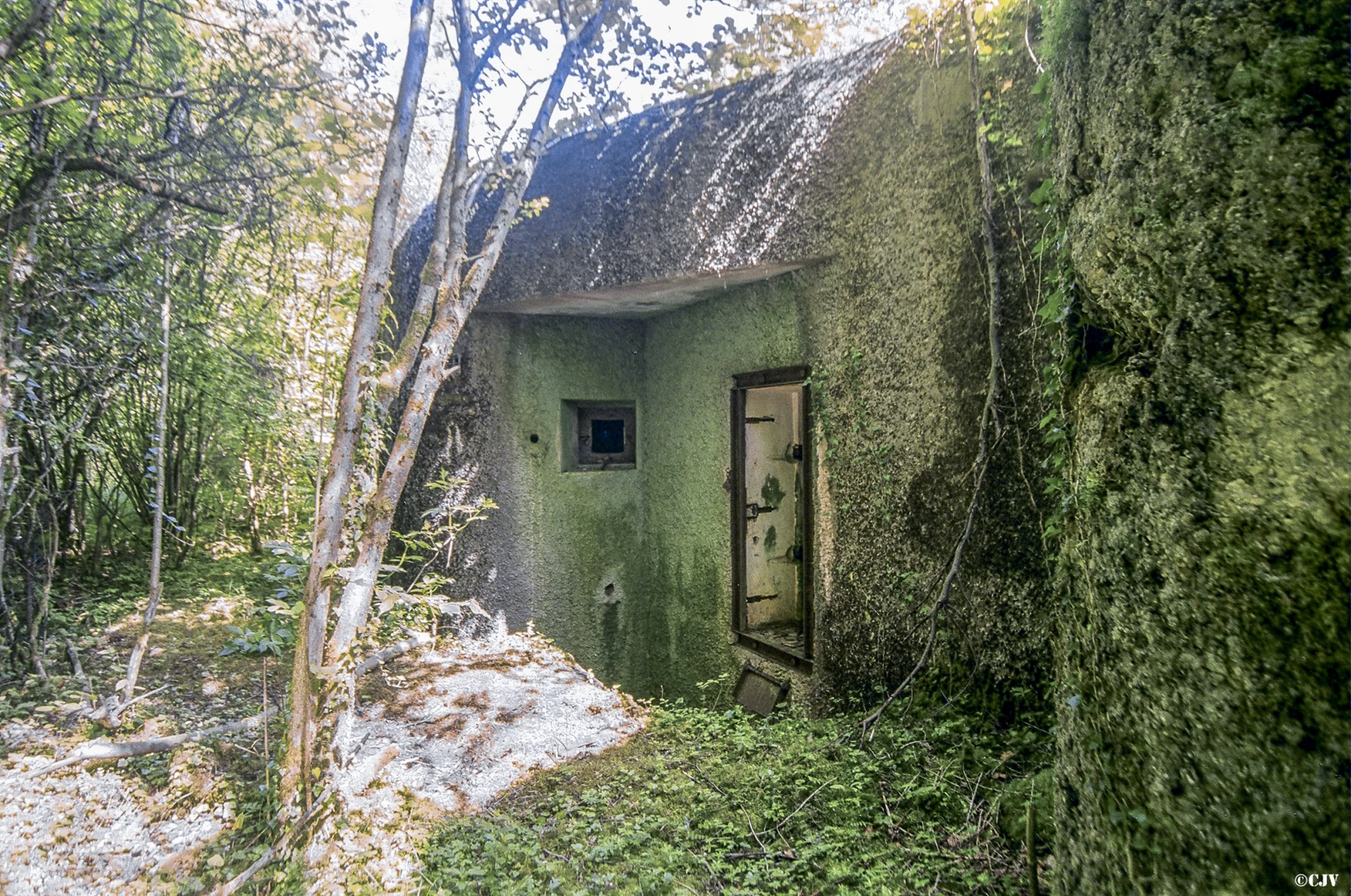 Ligne Maginot - ECOUVIEZ EST - (Casemate d'infanterie - Simple) - 