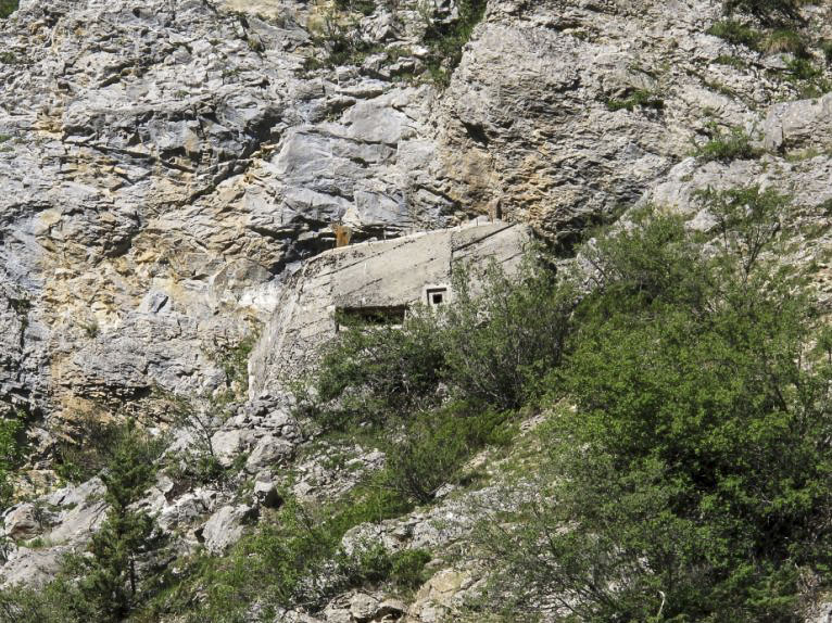 Ligne Maginot - CHATELET OUEST - (Blockhaus pour arme infanterie) - Vue d'ensemble
