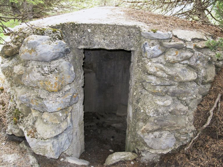Ligne Maginot - FOUILLOUSE 3 - (Blockhaus pour arme infanterie) - L'entrée du blockhaus