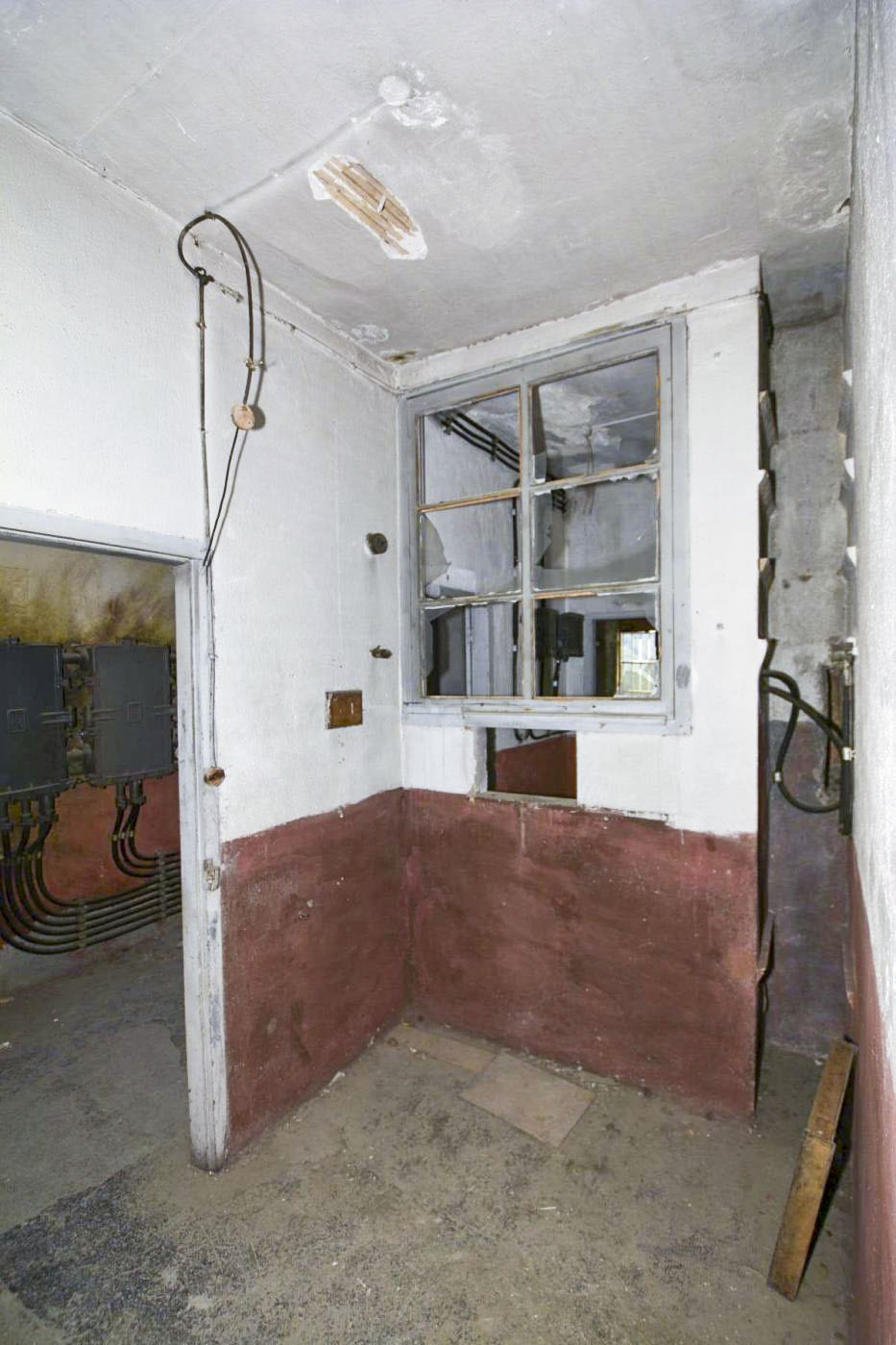 Ligne Maginot - TOURNOUX - (Central téléphonique isolé) - Le local radio
