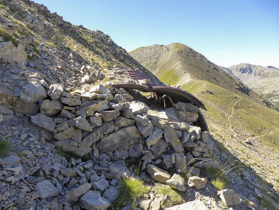 Ligne Maginot - COL de COLOMBART (Quartier Rougna) (PC de Quartier) - 