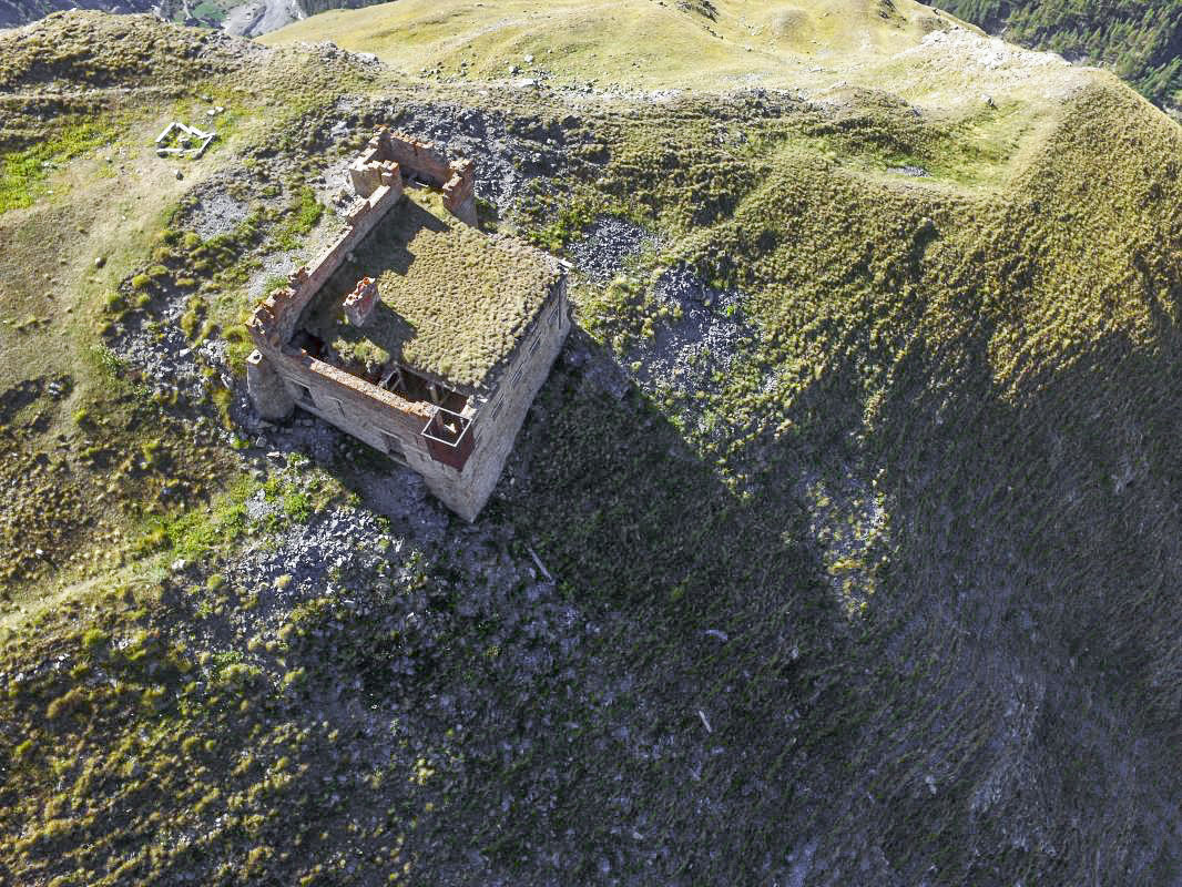 Ligne Maginot - LES FOURCHES - (Blockhaus pour arme infanterie) - 