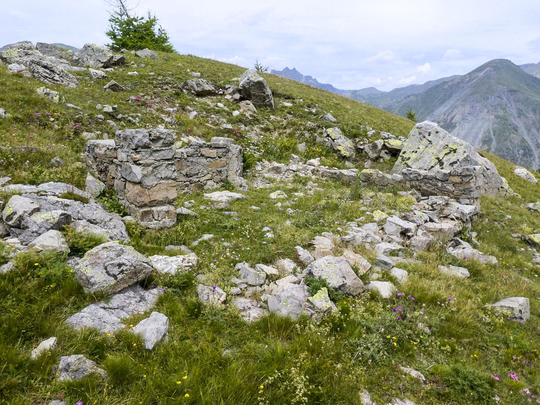 Ligne Maginot - ROCHER DU PRETRE - (Abri) - 