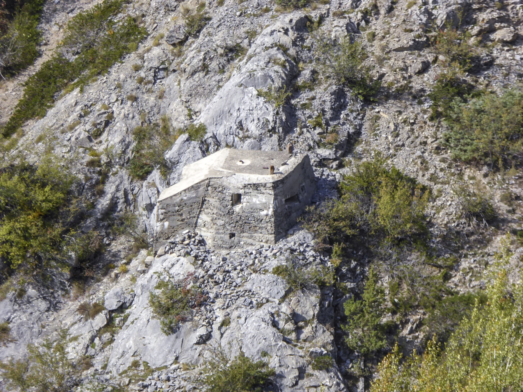 Ligne Maginot - CHATELET OUEST - (Blockhaus pour arme infanterie) - 
