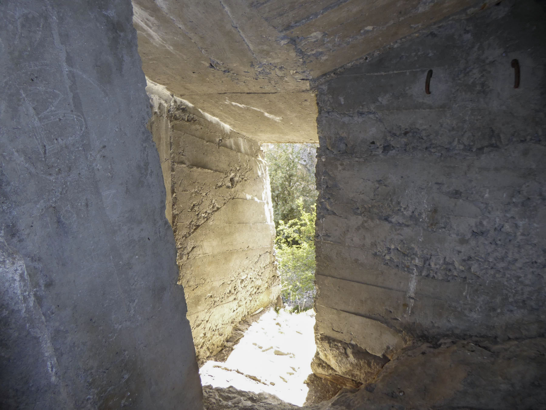 Ligne Maginot - CHATELET OUEST - (Blockhaus pour arme infanterie) - L'accès côté intérieur.