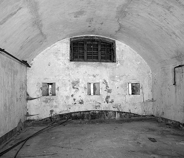 Ligne Maginot - CHIUSE DE SAINT JEAN LA RIVIERE - (Casemate d'infanterie - Simple) - Intérieur du corps de garde 1.