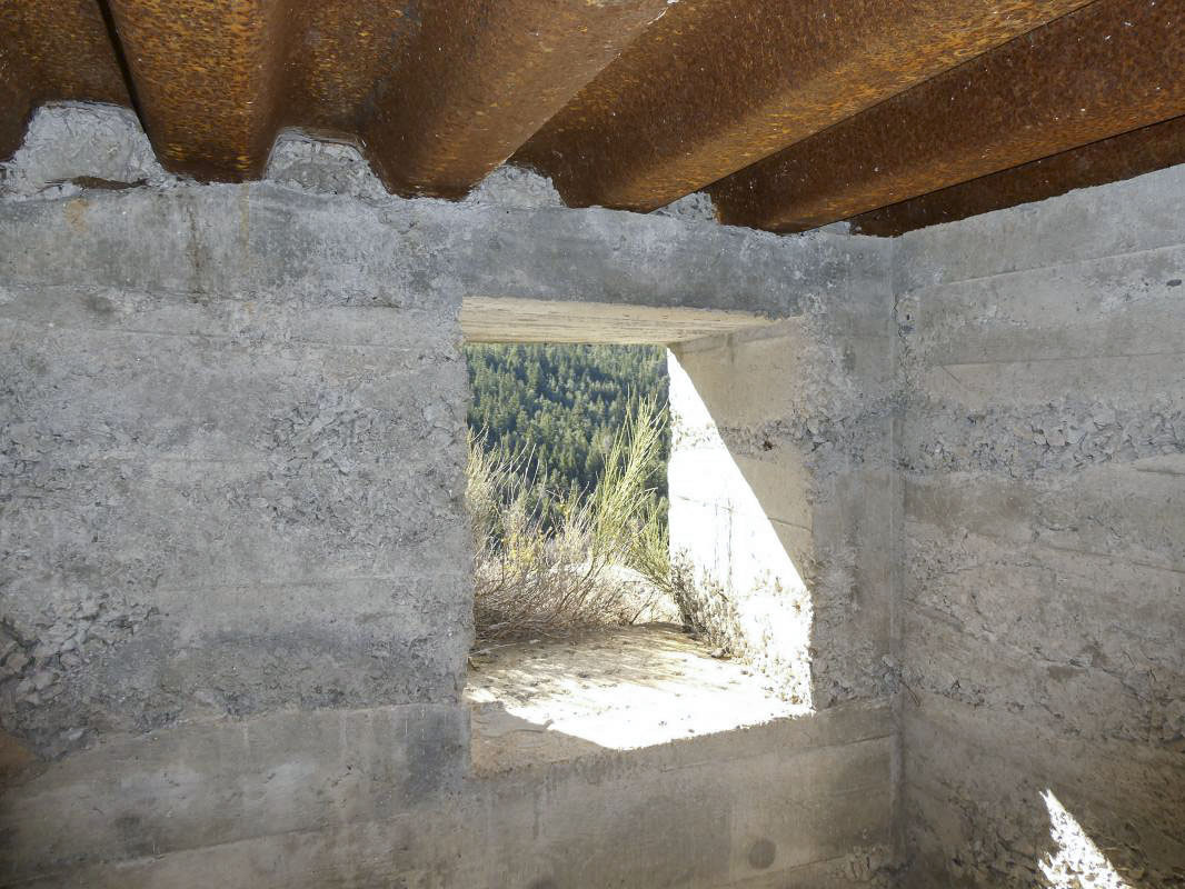 Ligne Maginot - PETITE TETIERE - (Blockhaus pour arme infanterie) - L'entrée