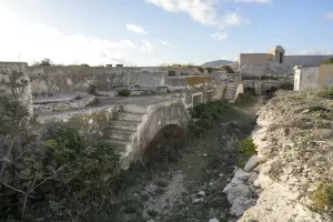 Ligne Maginot - BONIFACIO - BATTERIE N° 6 ANNEXE - (Position d'artillerie préparée) - 