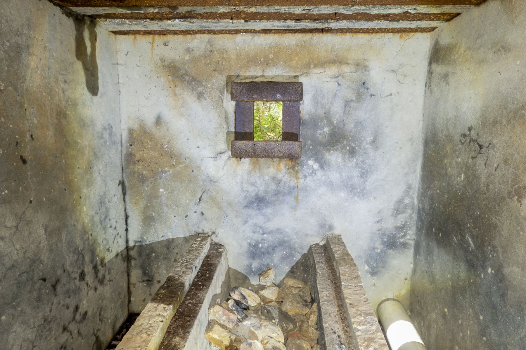 Ligne Maginot - DB329 - BOIS DE LA HEURETTE EST - (Blockhaus pour canon) - Intérieur