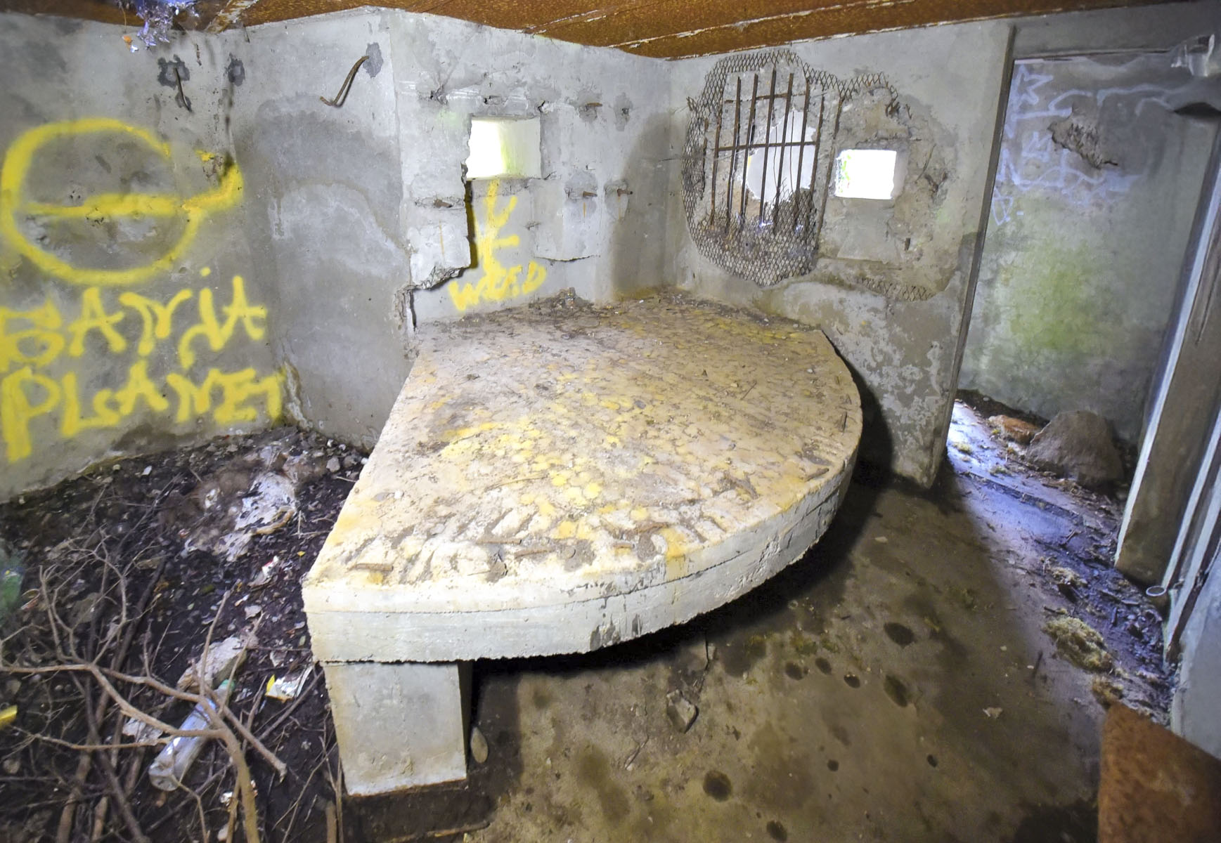 Ligne Maginot - ECLUSE 52 NORD - (Blockhaus pour canon) - 