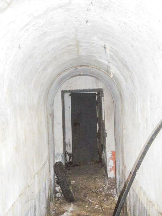 Ligne Maginot - BOLLENE VESUBIE - (Chambre de coupure) - 