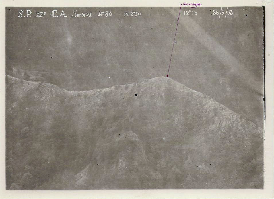 Ligne Maginot - CIME D'ANAN - (Observatoire d'infanterie) - Photo des travaux menés par les italiens prise depuis l'observatoire de la Cime d'Anan en 1933
Photo n°80