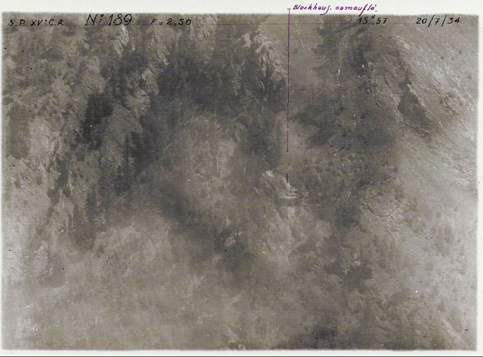 Ligne Maginot - CIME D'ANAN - (Observatoire d'infanterie) - Photo des travaux menés par les italiens prise depuis l'observatoire de la Cime d'Anan en 1933
Photo n°189