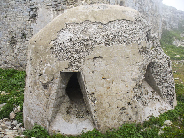Ligne Maginot - LA FORCA (LF) - (Ouvrage d'infanterie) - La caponnière coté entrée