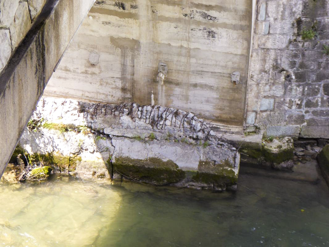 Ligne Maginot - 141 - PONT AMBOS-CAIROS (DMP - Dispositif de Mine Permanent) - Le pont actuel