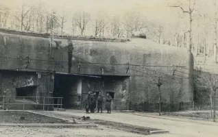 Ligne Maginot - ROCHONVILLERS - A8 - (Ouvrage d'artillerie) - L'entrée munitions en avril 1941