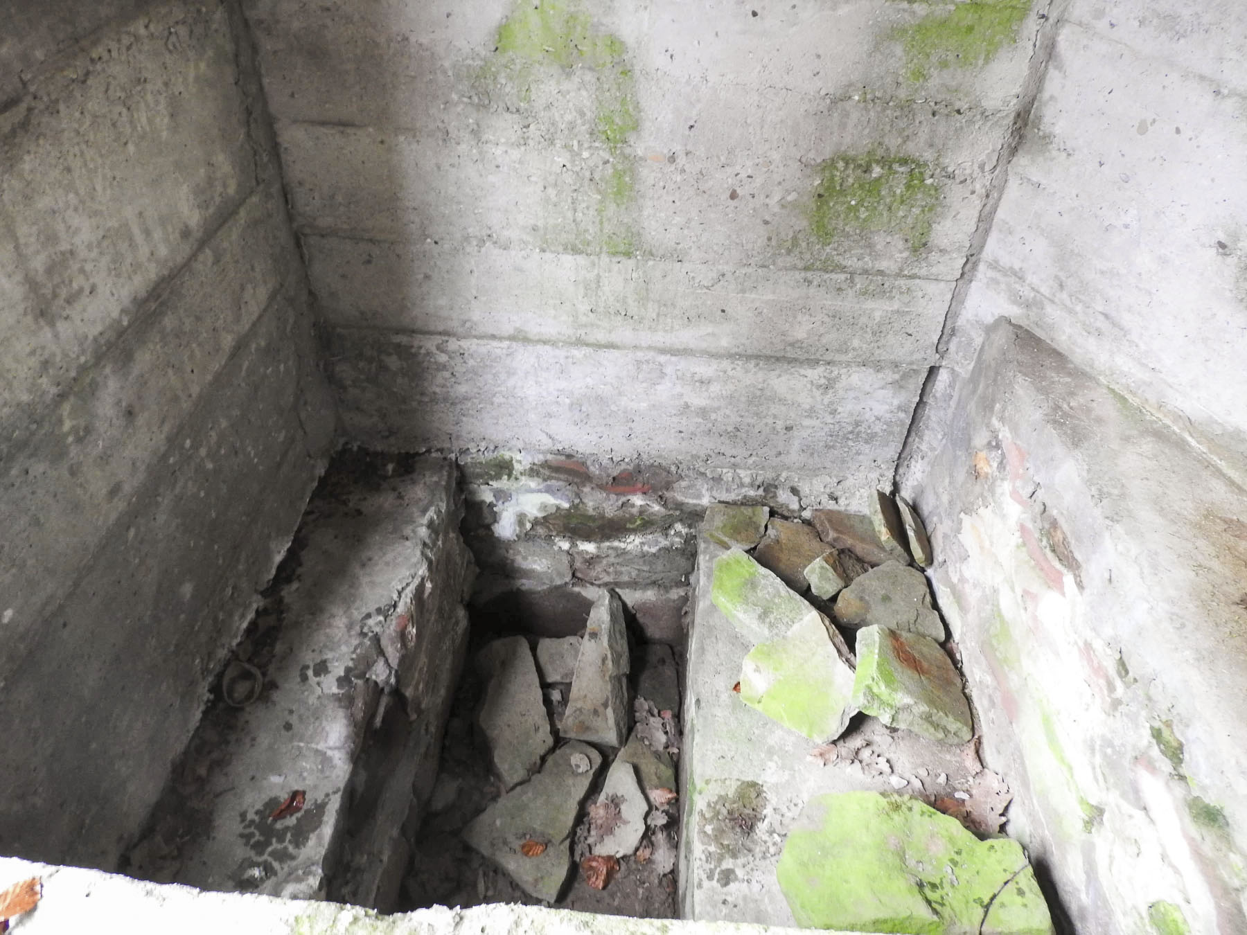 Ligne Maginot - REISWEG 2 - (Blockhaus pour arme infanterie) - L'intérieur du blockhaus.